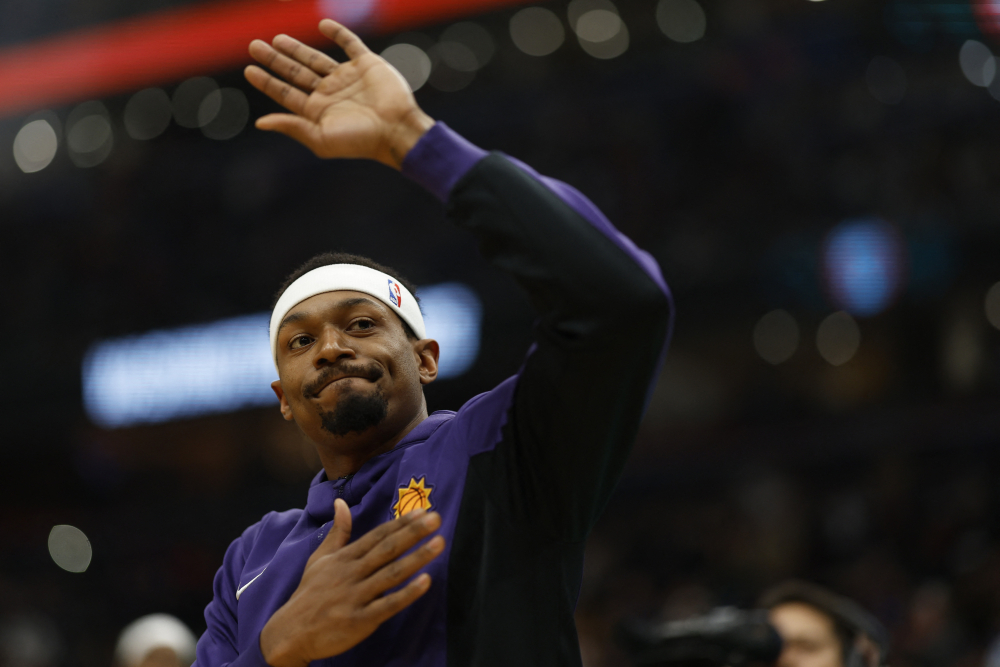 Tolak Tawaran “Lakers” & Pilih Jalan Juara Anda Sendiri di Mix Parlay